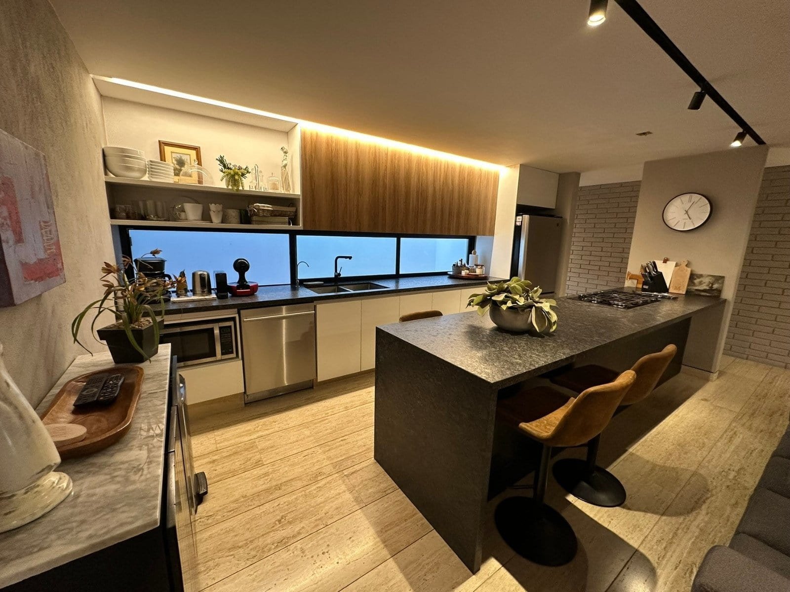 cocina de casa en residencial mayorazgo.