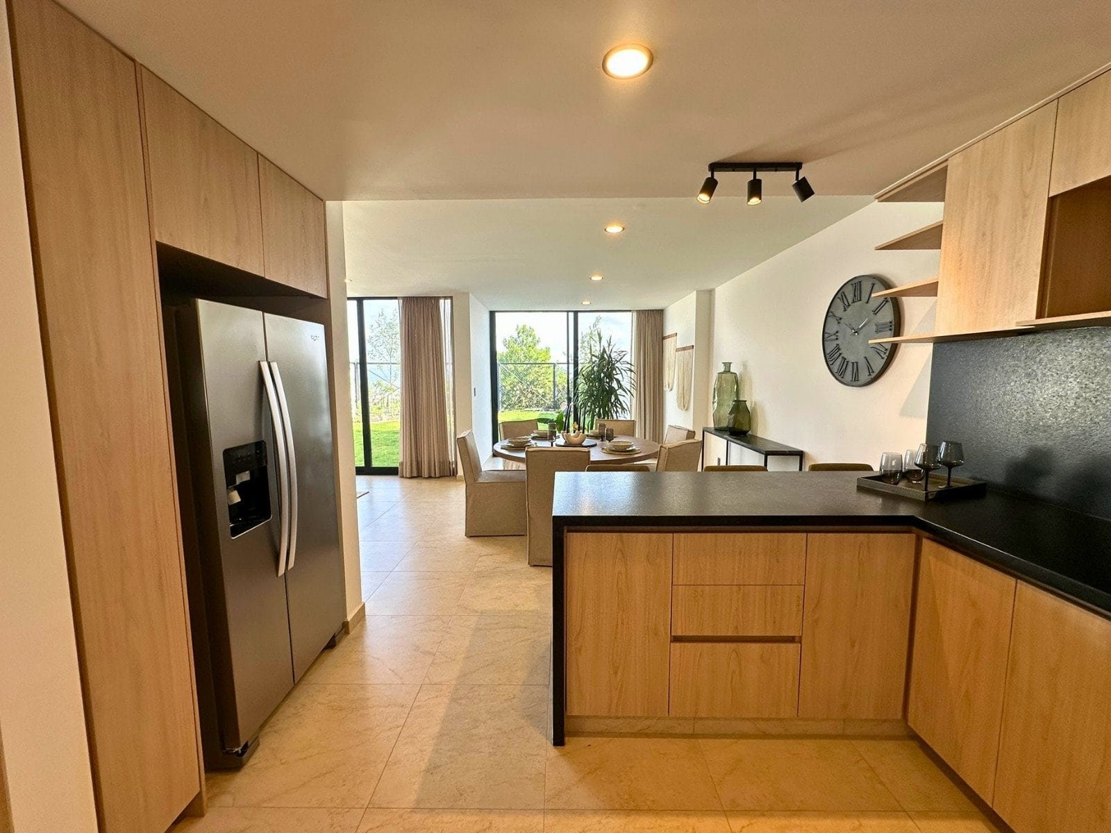 vista desde cocina de casas en Zibata con jardín amplio de 90m2!