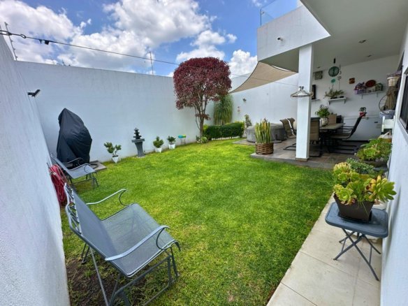 exterior de casa en Cumbres del Lago, Querétaro.