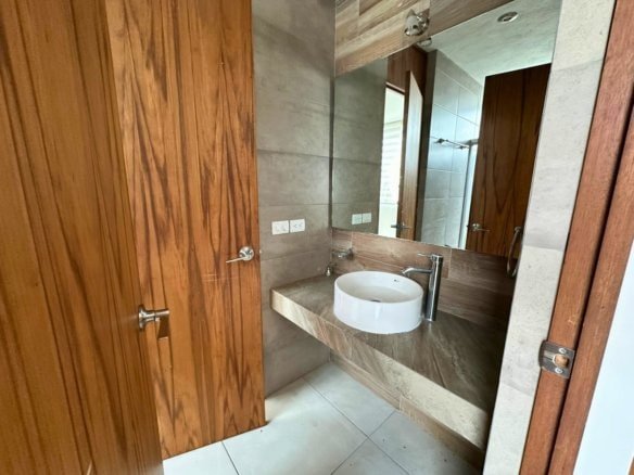 baño 2 de casa en Zibatá cerca de la Anáhuac