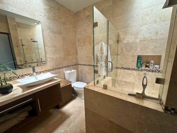 baño 2 de casa en Cumbres del Lago, Querétaro.