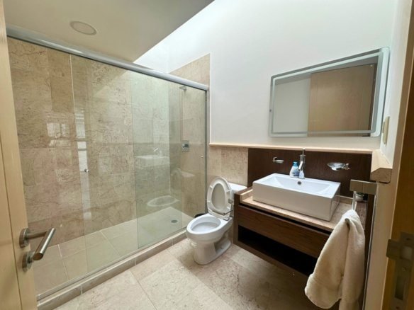 baño 3 de casa con recámaras amplias en Cumbres del Lago Juriquilla, Querétaro.
