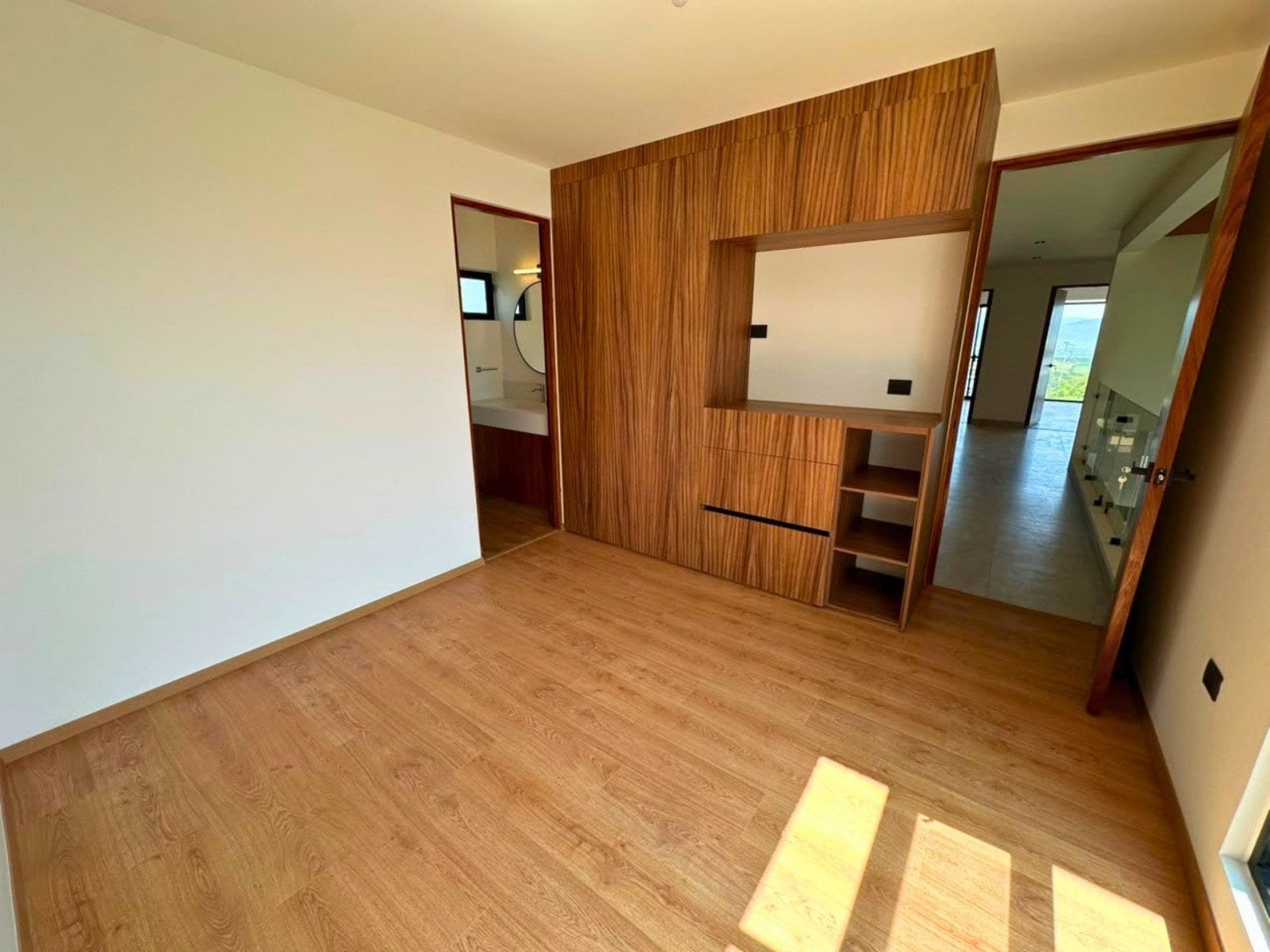 recamara 3 de casa en Zibata con sala a doble altura.