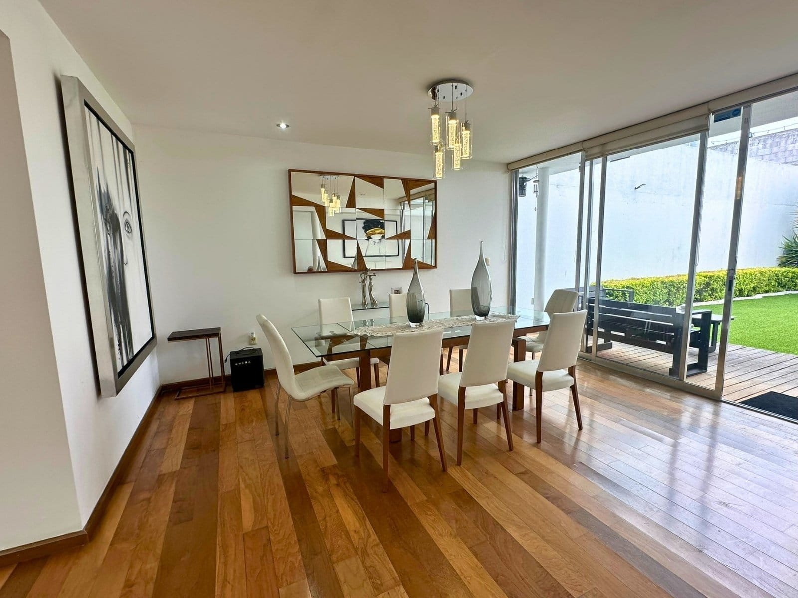 comedor de casa con recámaras amplias en Cumbres del Lago Juriquilla, Querétaro.
