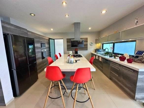 cocina de casa en Cumbres del Lago, Querétaro.
