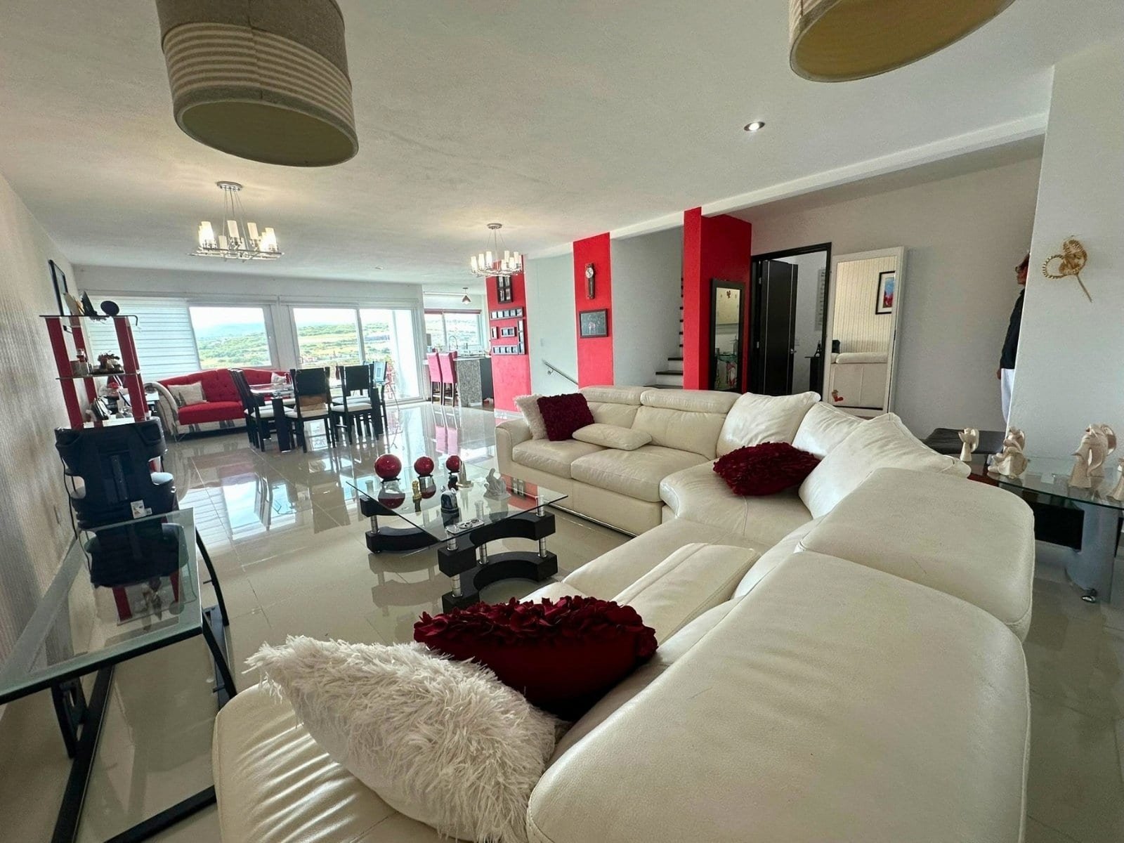 planta baja de casa en Cumbres del Lago con jardín amplio