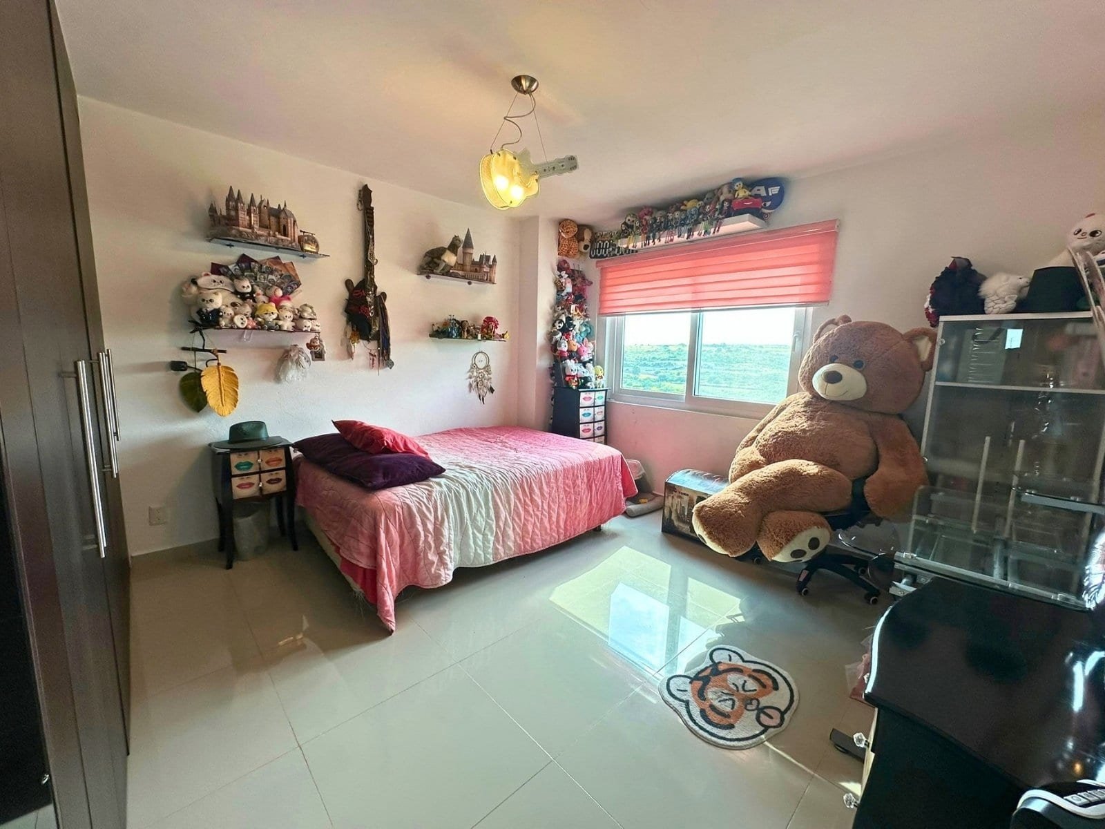 recamara 3 de casa en Cumbres del Lago con jardín amplio