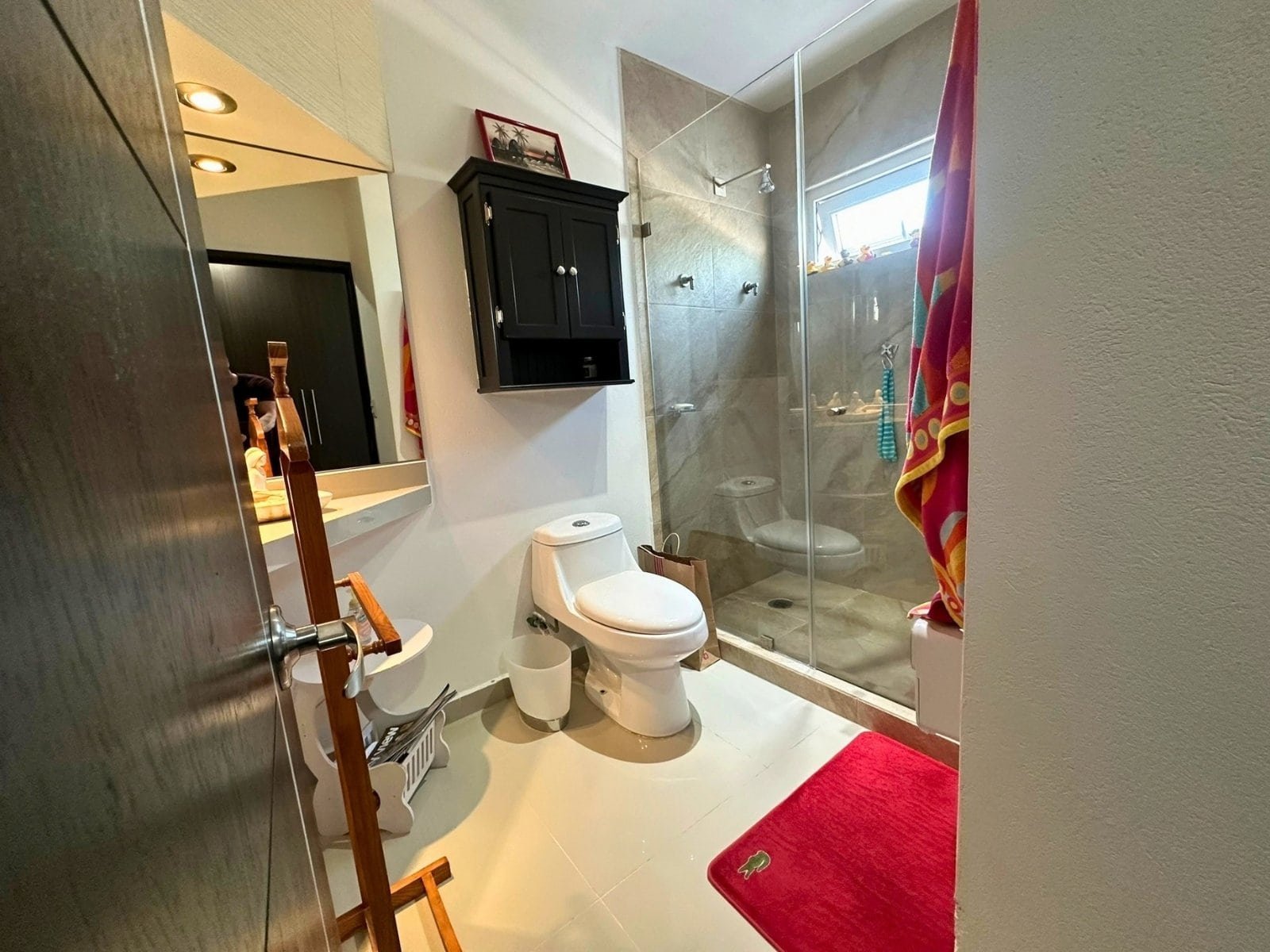 baño principal de casa en Cumbres del Lago con jardín amplio