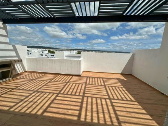 azotea de amplia casa en Zakia, Querétaro.