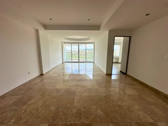 sala y comedor de departamento en Cumbres del Lago.