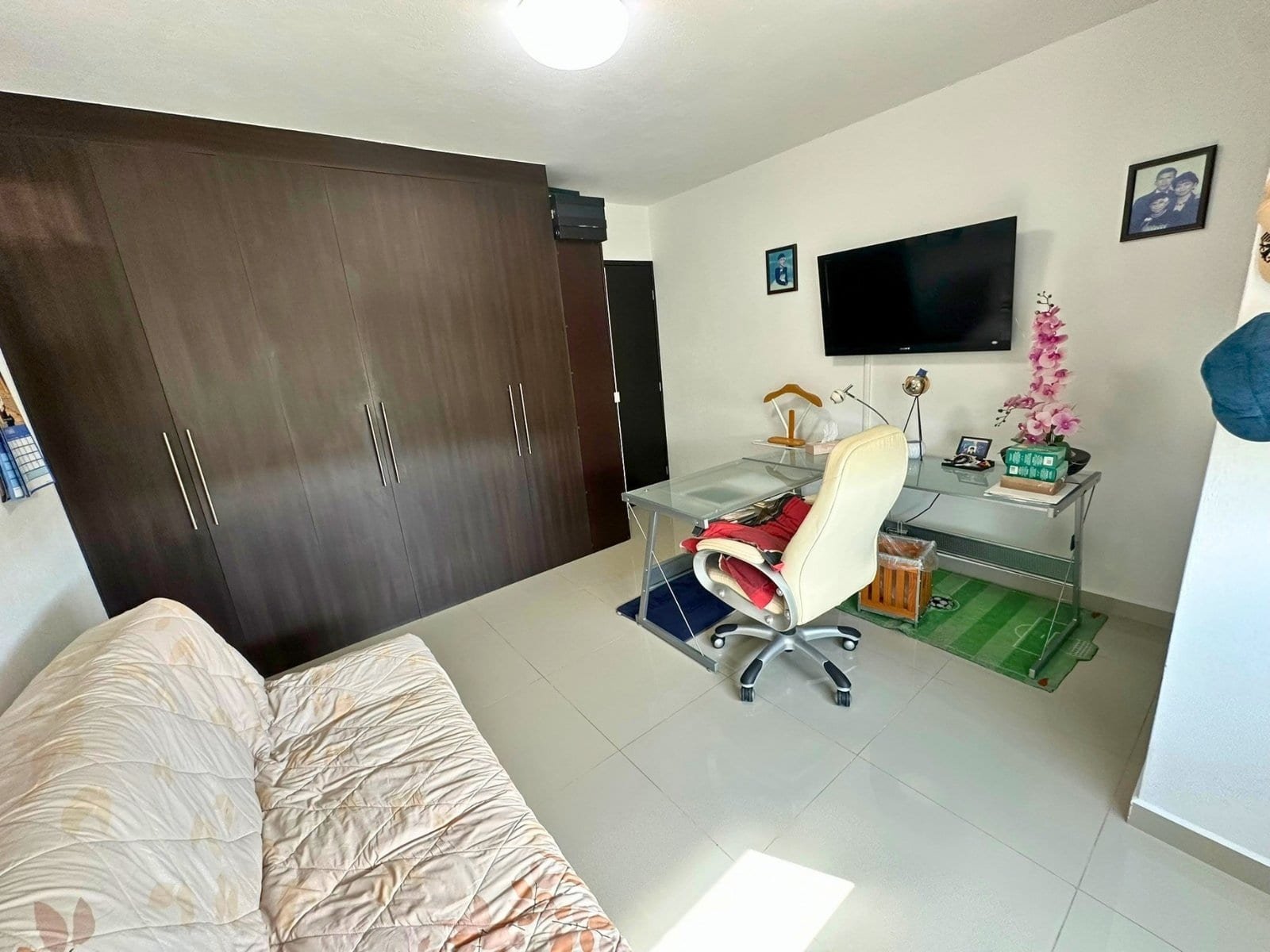 recamara 2 de casa en Cumbres del Lago con jardín amplio