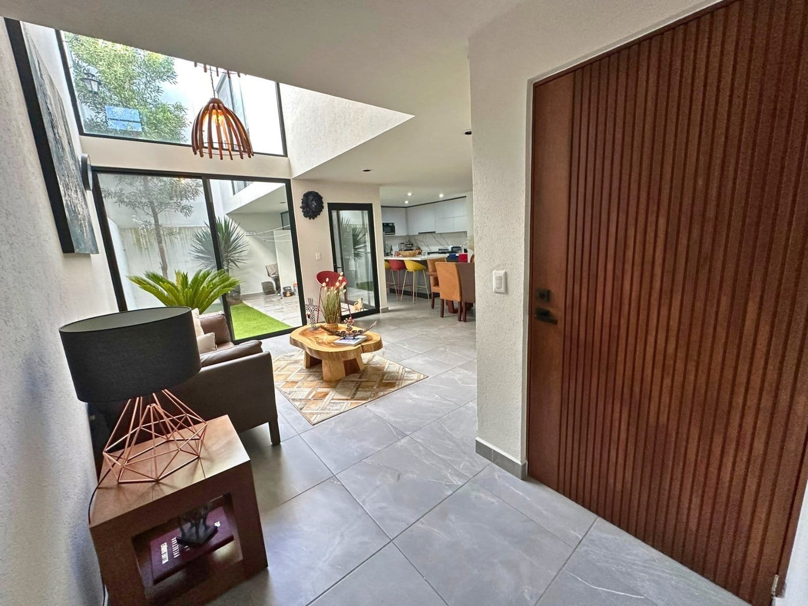 entrada de casa en venta en Sabino Zibatá, Querétaro.