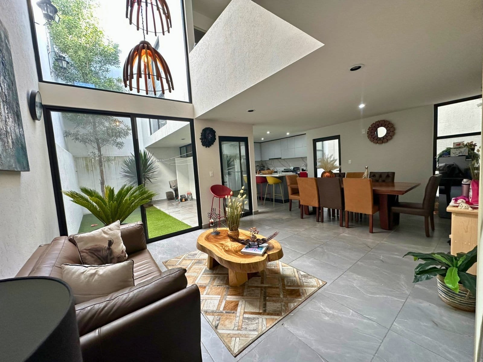 doble altura de casa en venta en Sabino Zibatá, Querétaro.