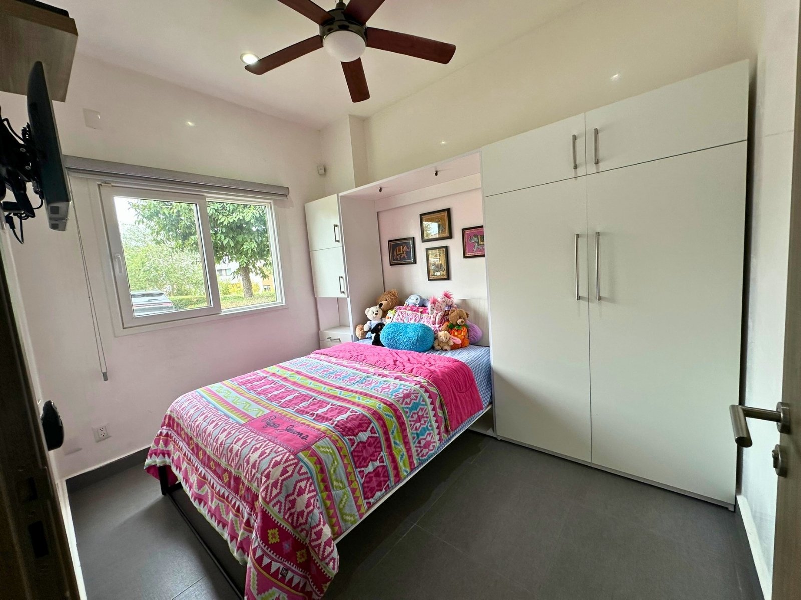 recamara planta baja de casa en venta en Altozano de 4 recámaras.