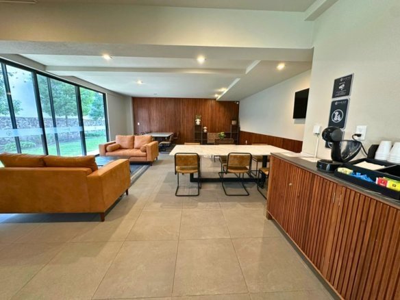 coworking de casa en venta en Sabino Zibatá, Querétaro.