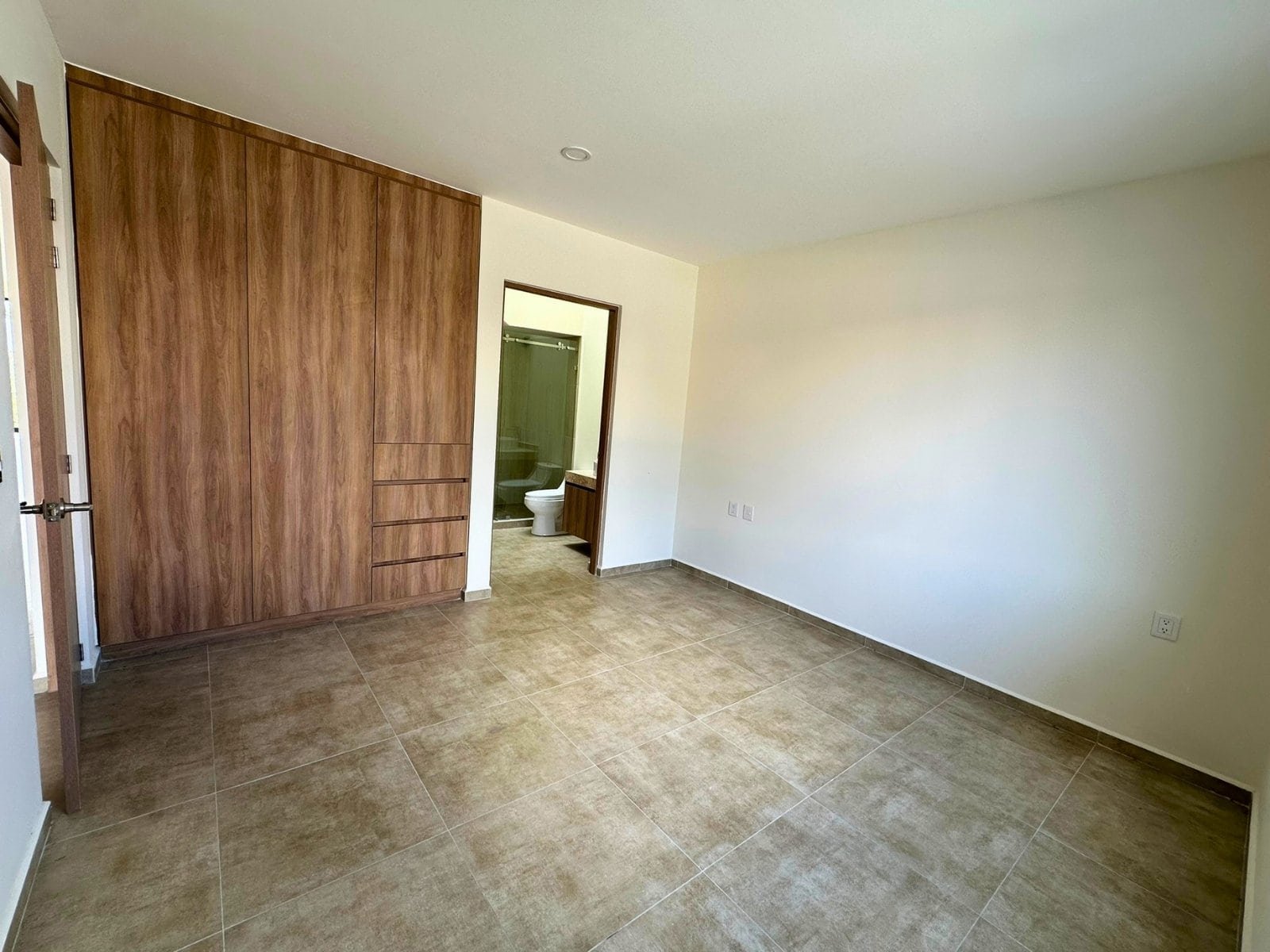 3 recámara planta baja de casa en lomes de Juriquilla